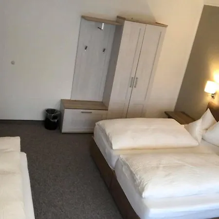 Отель Sevda's Garni Weinforth 3*