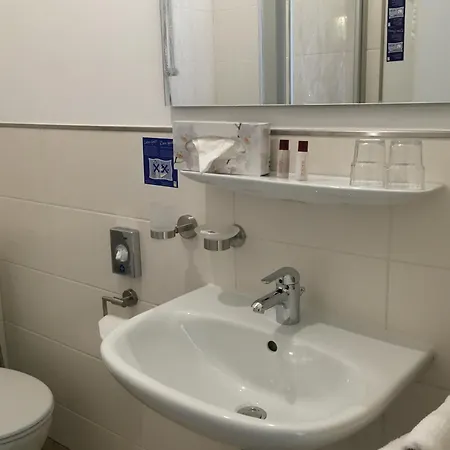 Sevda's Garni Weinforth Отель Виллинген