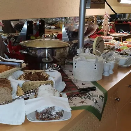 Sevda's Garni Weinforth Hotel