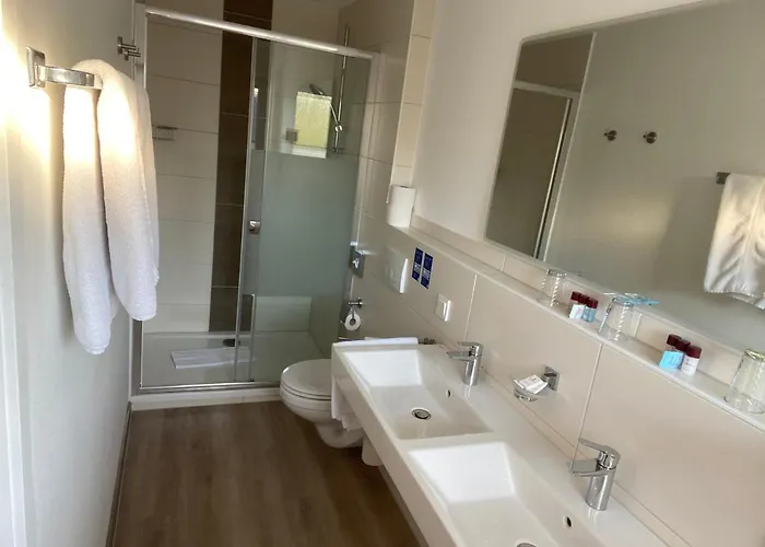 Sevda's Garni Weinforth Hotel 3*